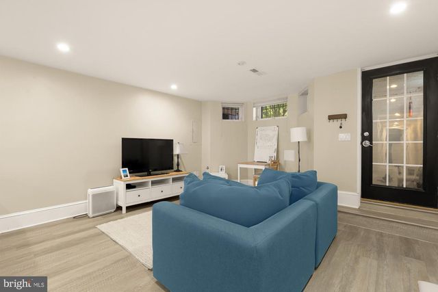 502 12TH ST NE, Washington, DC 20002