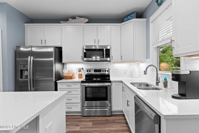 420 Cades Trail, Southport, NC 28461