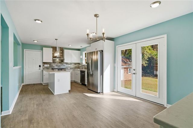 191 Pine NE Street, Fairburn, GA 30213