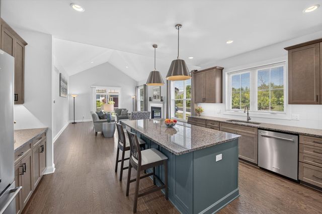 3269 Hayster Drive, Ann Arbor, MI 48105