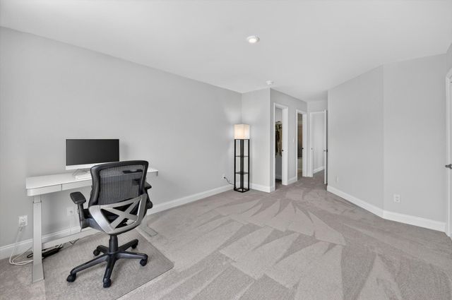 3269 Hayster Drive, Ann Arbor, MI 48105