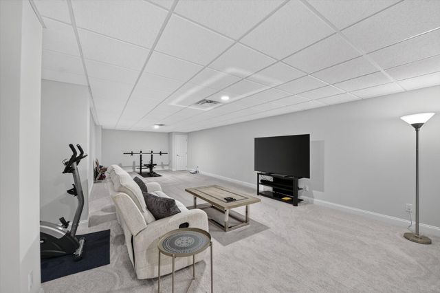 3269 Hayster Drive, Ann Arbor, MI 48105