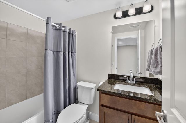 3269 Hayster Drive, Ann Arbor, MI 48105