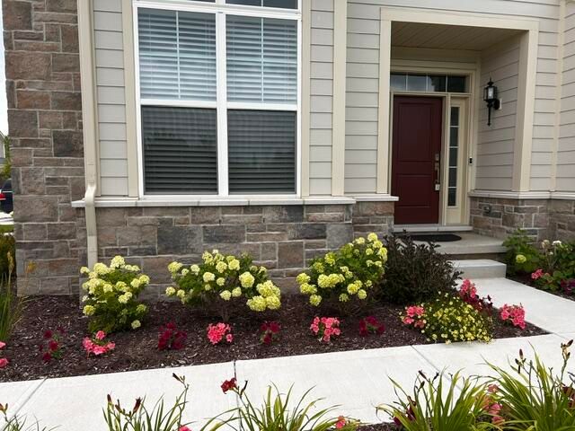 3269 Hayster Drive, Ann Arbor, MI 48105