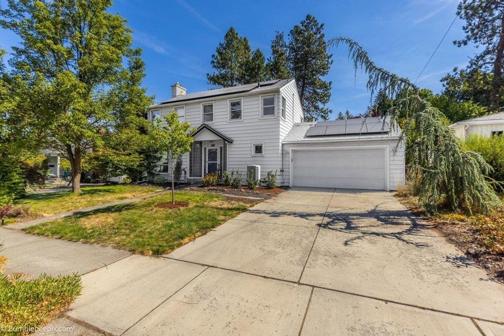 1429 S Walnut St, Spokane, WA 99203 photo 3