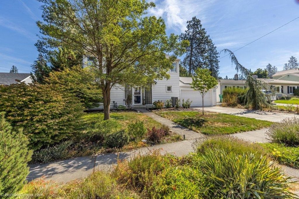 1429 S Walnut St, Spokane, WA 99203 photo 4