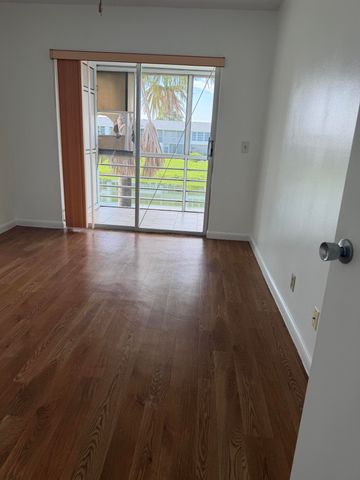 13 KENT A, West Palm Beach, FL 33417
