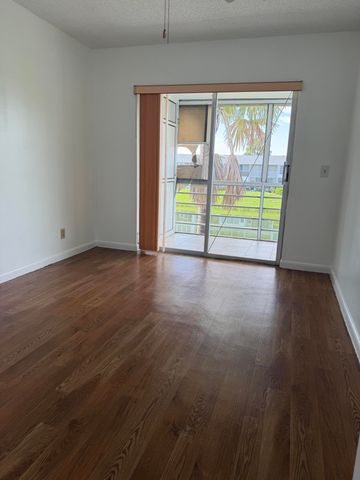 13 KENT A, West Palm Beach, FL 33417