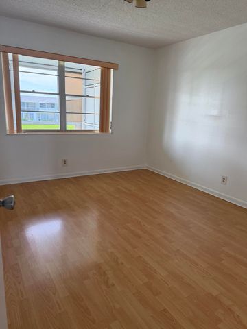 13 KENT A, West Palm Beach, FL 33417
