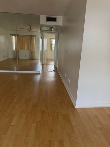 13 KENT A, West Palm Beach, FL 33417