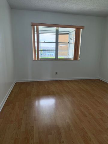 13 KENT A, West Palm Beach, FL 33417