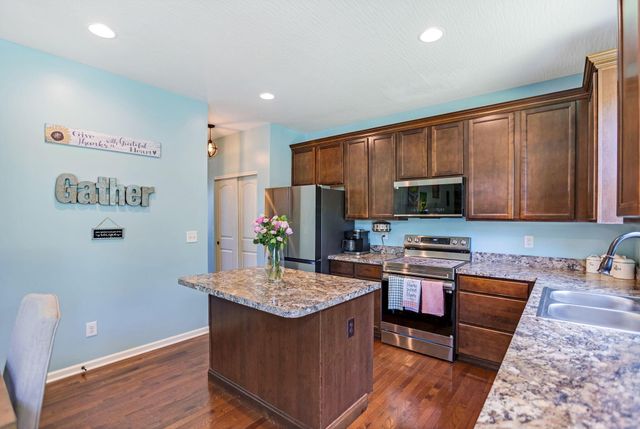 9094 Jackies Bend, Reynoldsburg, OH 43068