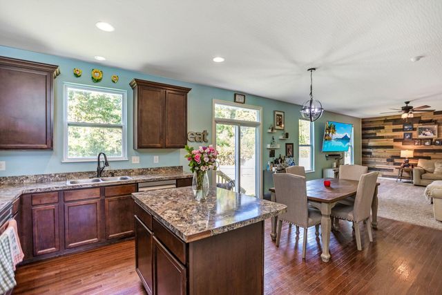 9094 Jackies Bend, Reynoldsburg, OH 43068