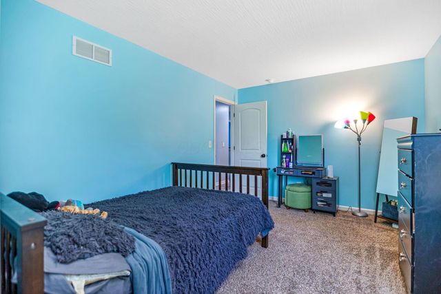 9094 Jackies Bend, Reynoldsburg, OH 43068