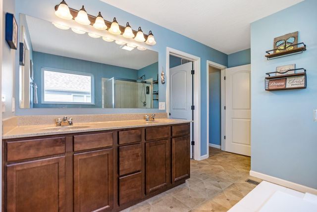 9094 Jackies Bend, Reynoldsburg, OH 43068