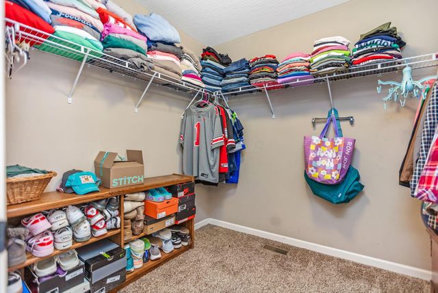9094 Jackies Bend, Reynoldsburg, OH 43068