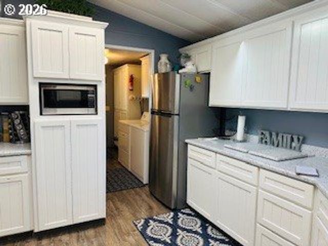 76248 Garden Rd, Oakridge, OR 97463