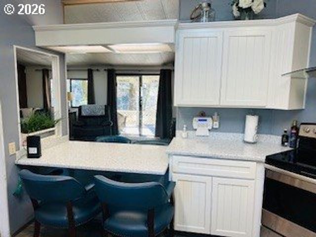 76248 Garden Rd, Oakridge, OR 97463