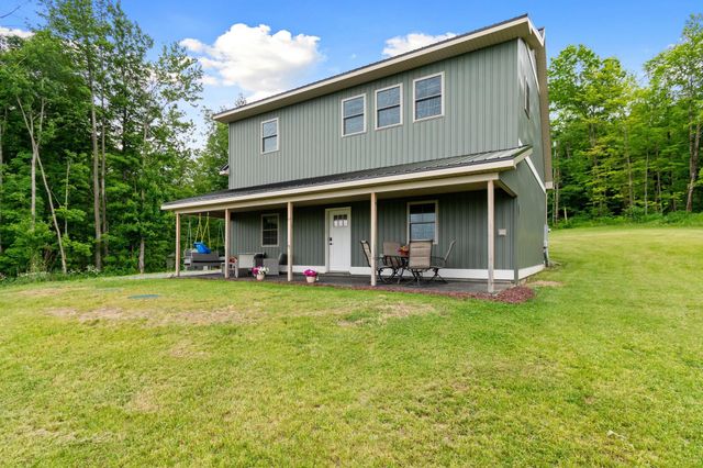 38 Hillcrest Heights, St. Albans Town, VT 05478