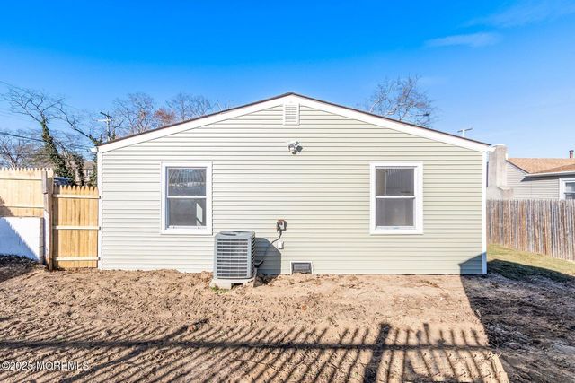 266 23rd Avenue, Brick, NJ 08724