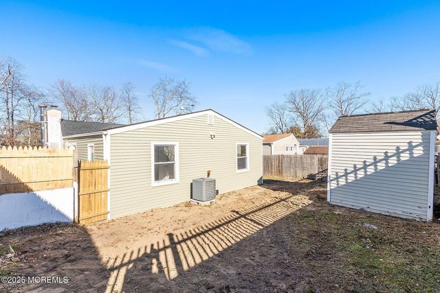 266 23rd Avenue, Brick, NJ 08724