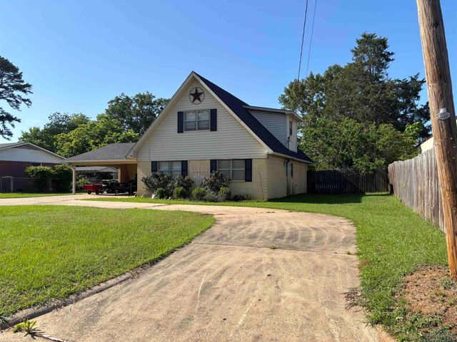 411 E Carolanne Blvd, Marshall, TX 75672