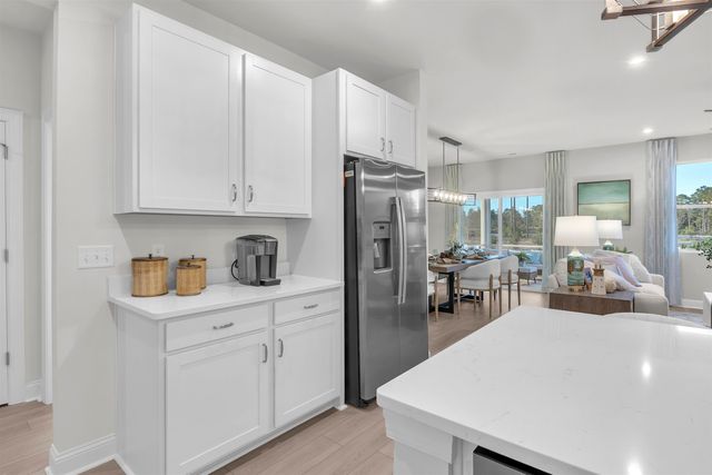 221 River Birch Dr., Loris, SC 29569
