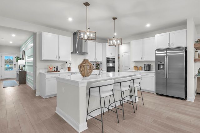 221 River Birch Dr., Loris, SC 29569