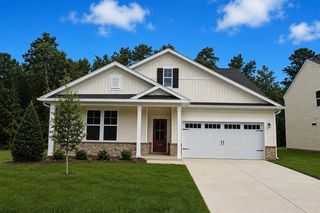 221 River Birch Dr., Loris, SC 29569