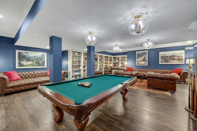 33 Highland Farm Road, Greenwich, CT 06831