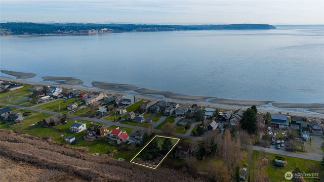 0 Shore Avenue, Freeland, WA 98249