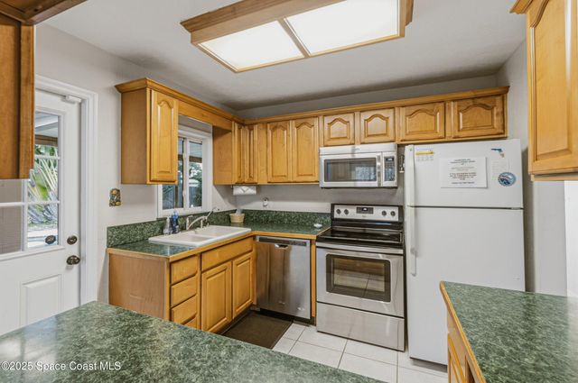 141 E Exeter Street, Satellite Beach, FL 32937