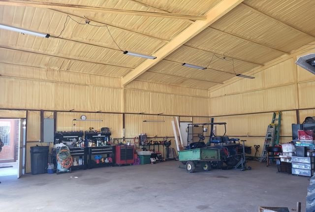 165 Taxiway Drive, Livingston, TX 77351