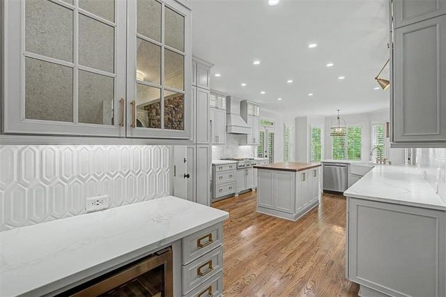 1185 Seale Drive, Alpharetta, GA 30022