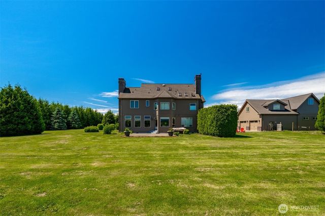 794 W Smith Road, Bellingham, WA 98226