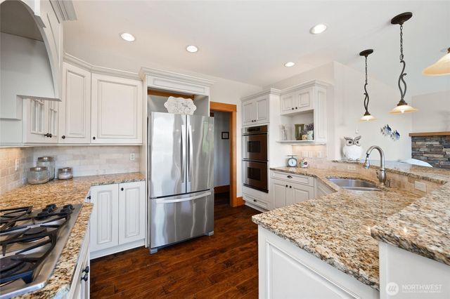 794 W Smith Road, Bellingham, WA 98226