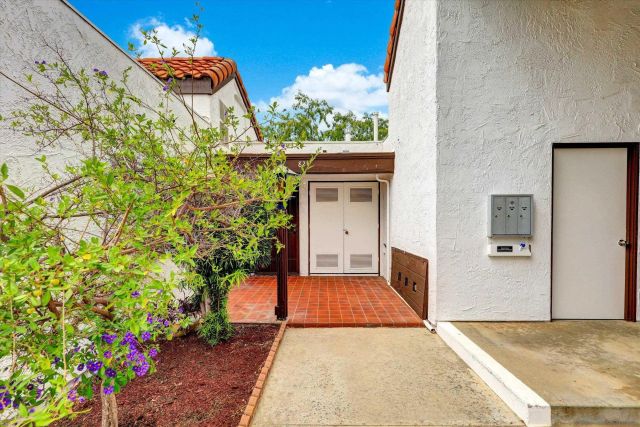 16470 Caminito Vecinos Unit 82, San Diego, CA 92128