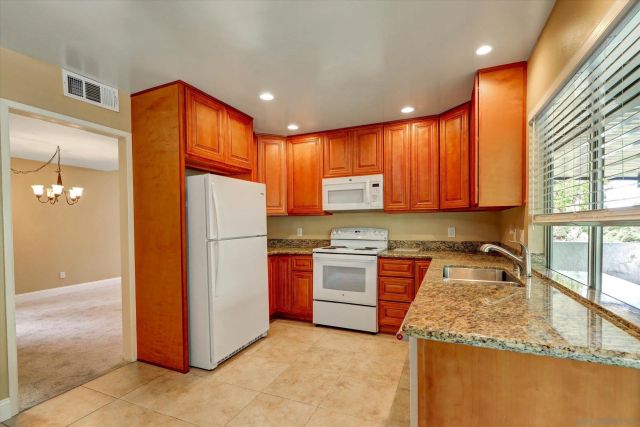 16470 Caminito Vecinos Unit 82, San Diego, CA 92128