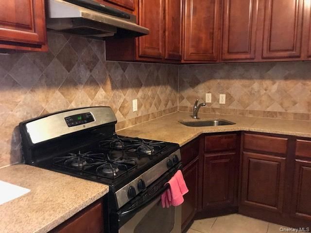144-77 Barclay Avenue 4B, Flushing, NY 11355