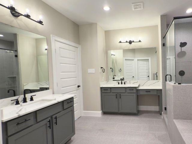 4307 B Dickson Street, Houston, TX 77007