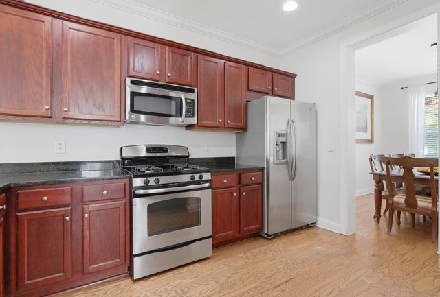 5292 E Dolphin Street, North Charleston, SC 29405