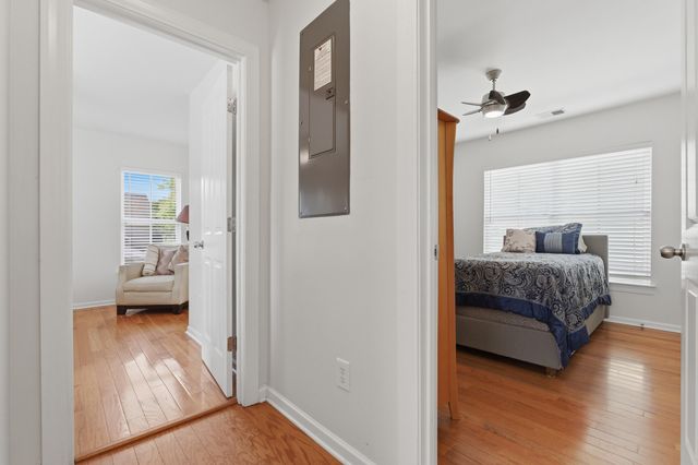 5292 E Dolphin Street, North Charleston, SC 29405