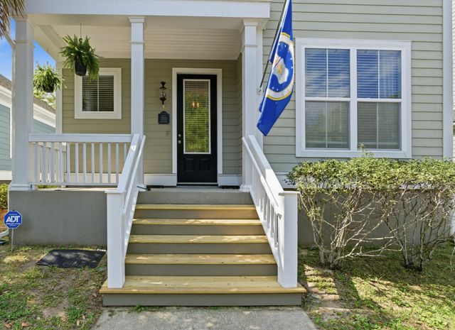 5292 E Dolphin Street, North Charleston, SC 29405