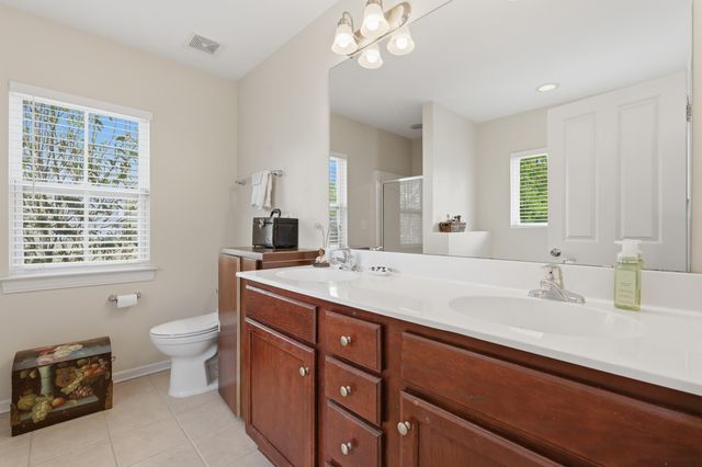 5292 E Dolphin Street, North Charleston, SC 29405