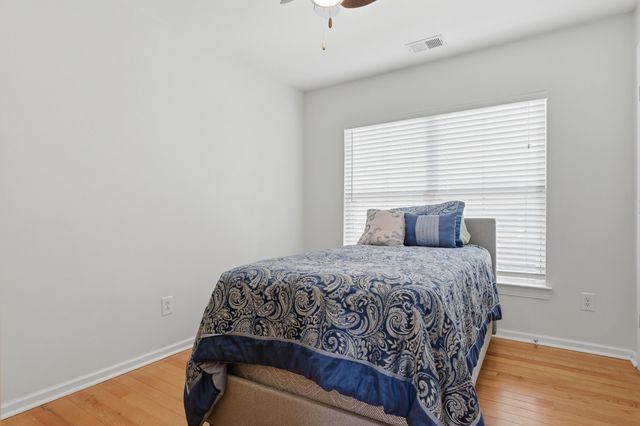 5292 E Dolphin Street, North Charleston, SC 29405