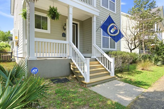 5292 E Dolphin Street, North Charleston, SC 29405