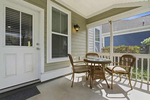 5292 E Dolphin Street, North Charleston, SC 29405