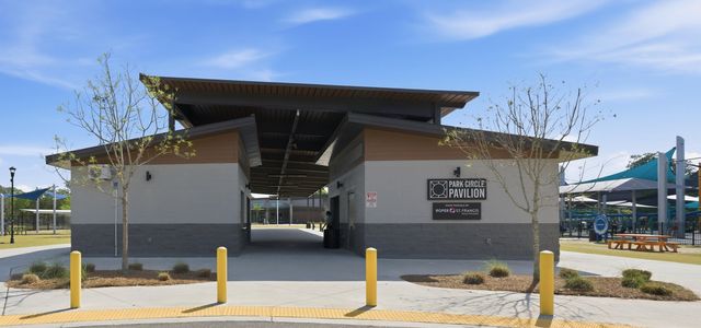 5292 E Dolphin Street, North Charleston, SC 29405