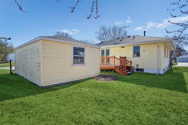 508 E Clinton Avenue, Indianola, IA 50125