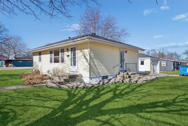 508 E Clinton Avenue, Indianola, IA 50125